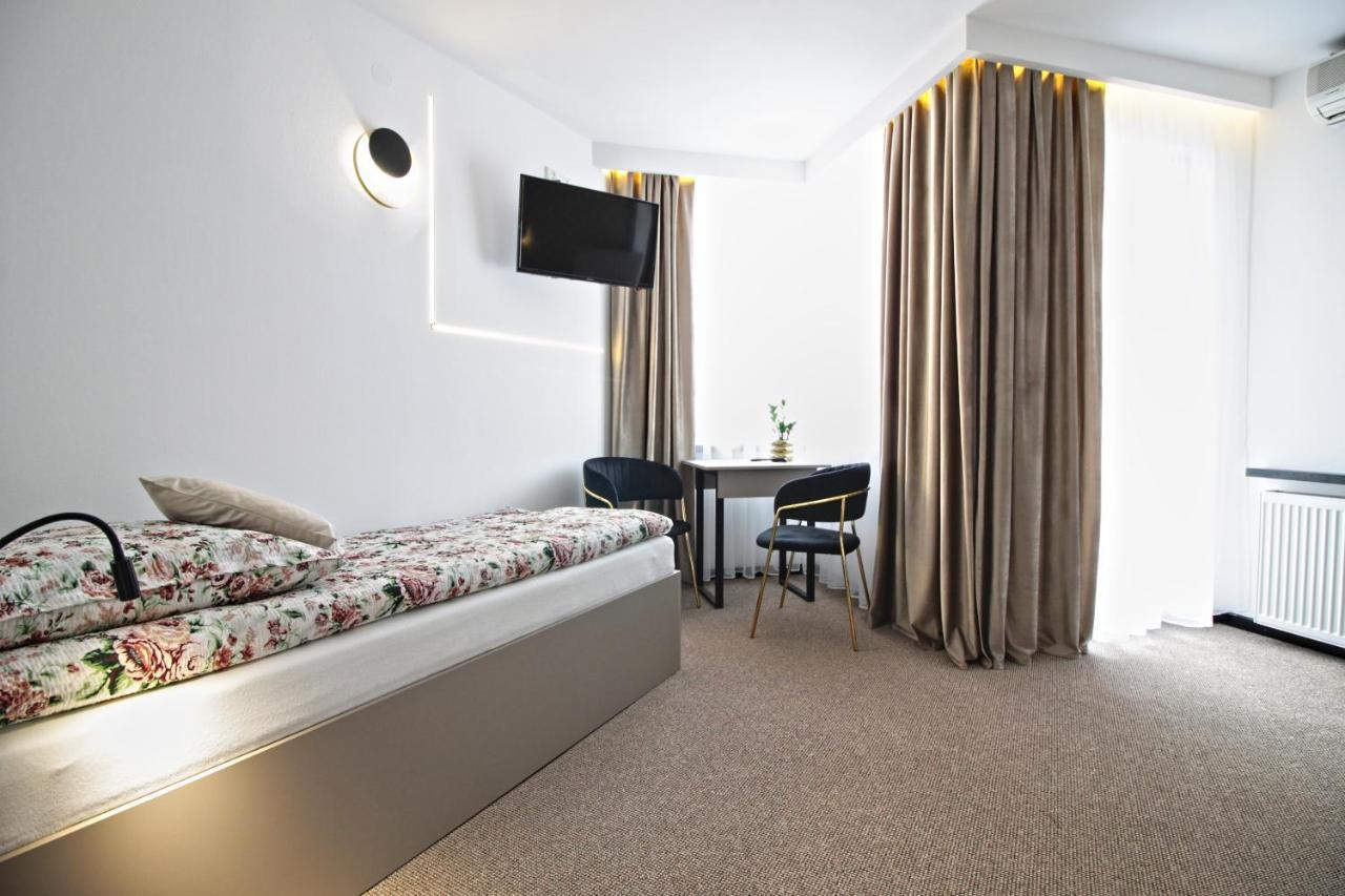 Motel Na Zbojeckiej Skawa ภายนอก รูปภาพ
