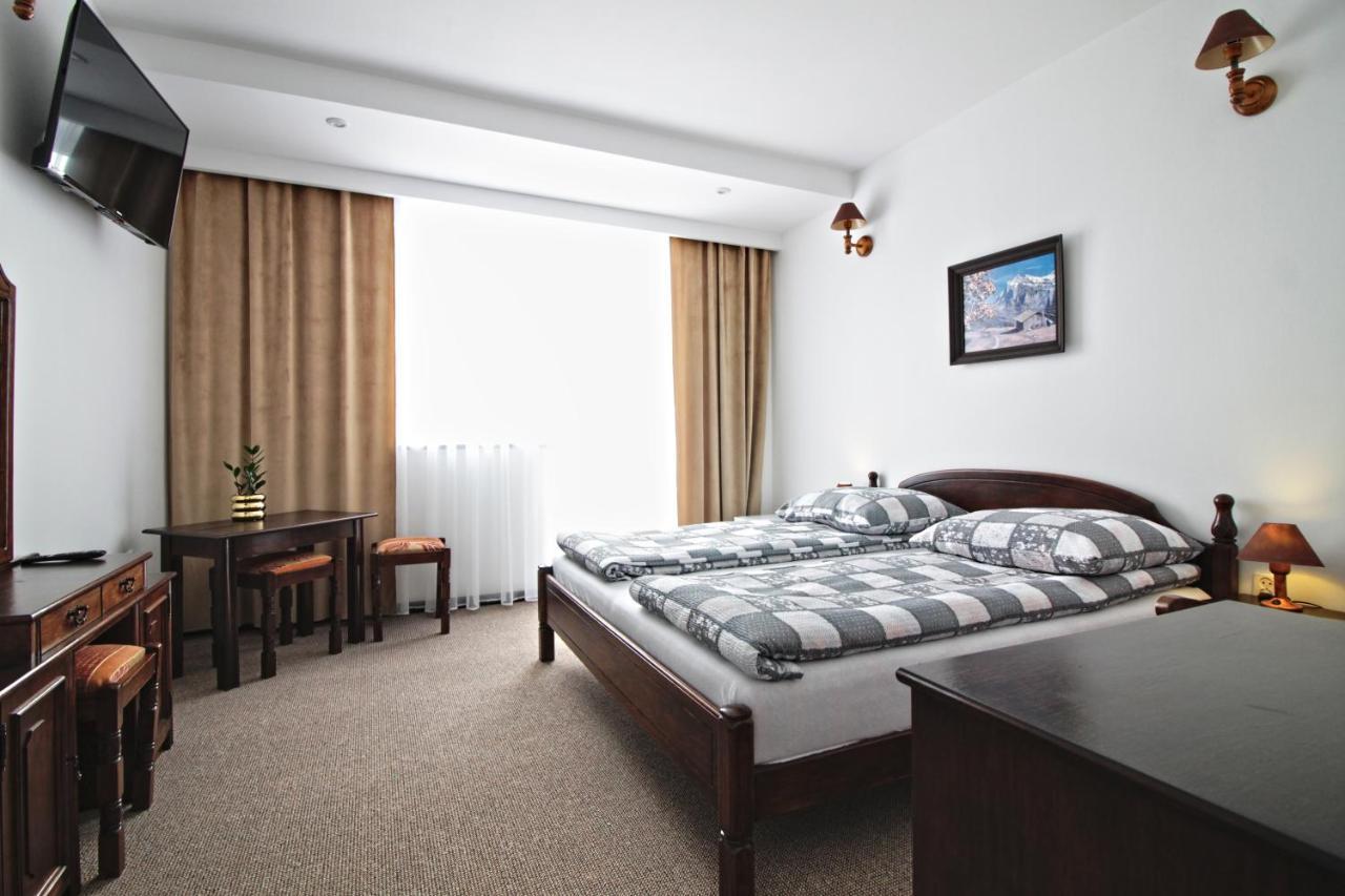 Motel Na Zbojeckiej Skawa ภายนอก รูปภาพ