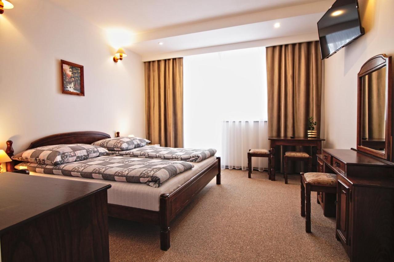 Motel Na Zbojeckiej Skawa ภายนอก รูปภาพ