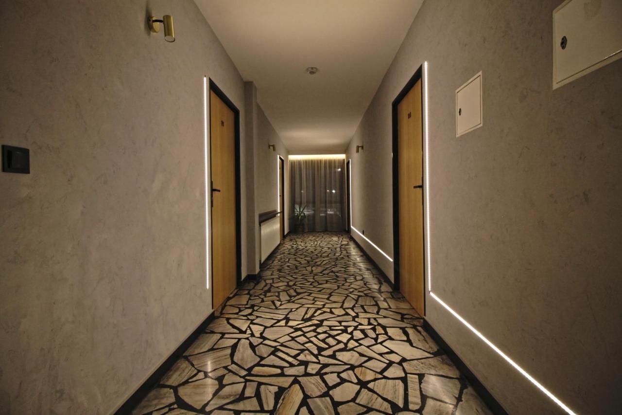Motel Na Zbojeckiej Skawa ภายนอก รูปภาพ